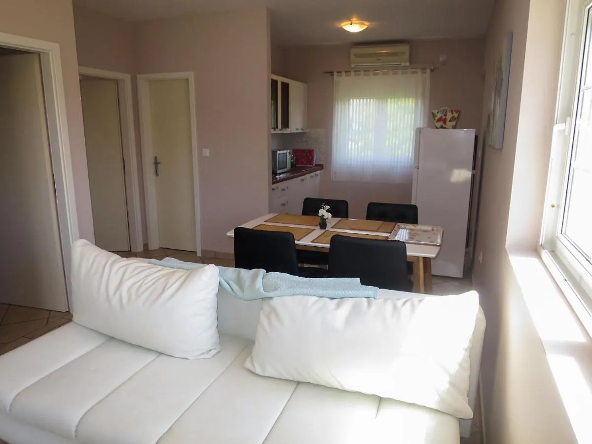 Apartment Tino-3 By Interhome Sukošan